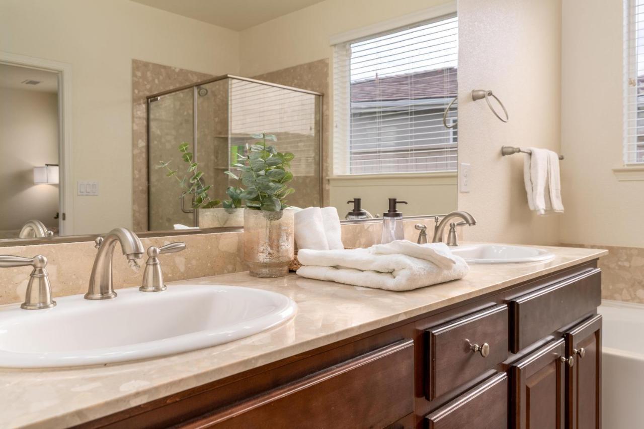 Dream Family Home In South Reno 4 Bed 30 Min To Lake Tahoe المظهر الخارجي الصورة